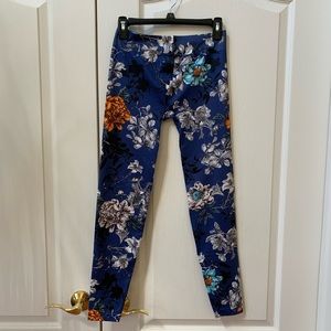 Cropped Floral Leggings